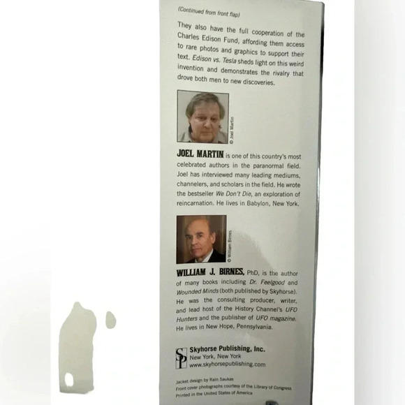 Edison Vs. Tesla The Battle over their Last Invention hardback book - Picture 3 of 4